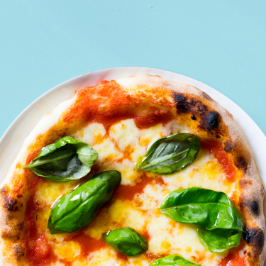 JLL_50627_B9b_WebButton_PNG_375sq_01kk pizza basil